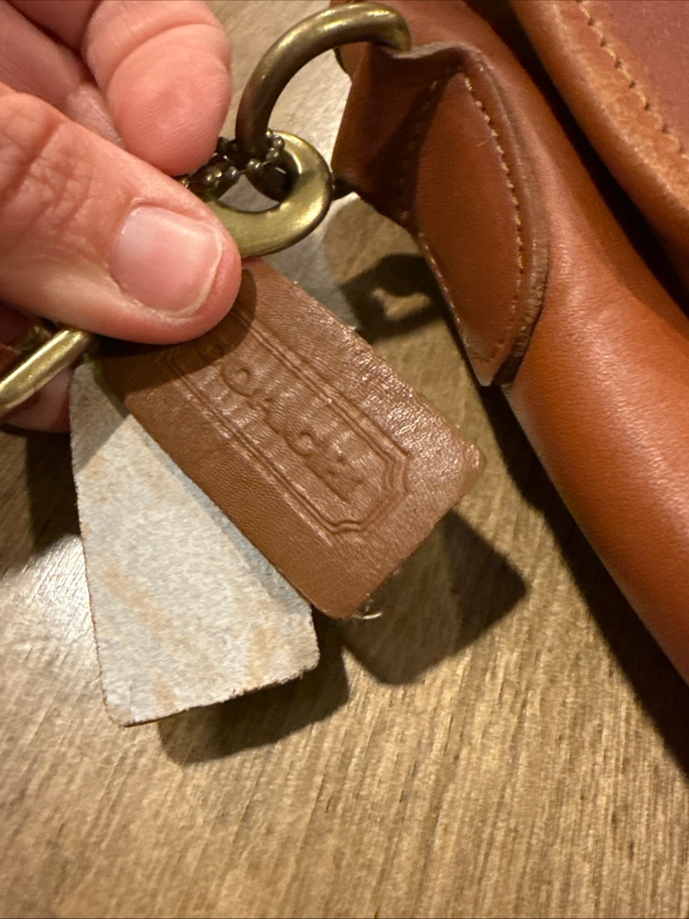 COACH Court Vintage British Tan Leather 9870 Made in the United States - Picture 6 of 11